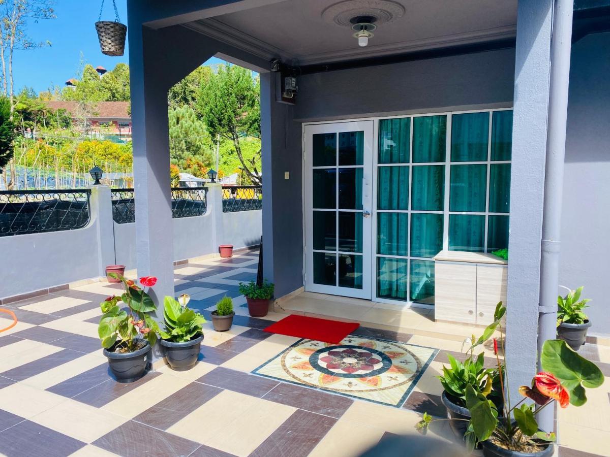 Hotel 100 Oastel Coliving Tanah Rata Exterior foto