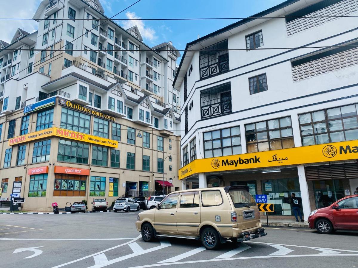 Hotel 100 Oastel Coliving Tanah Rata Exterior foto