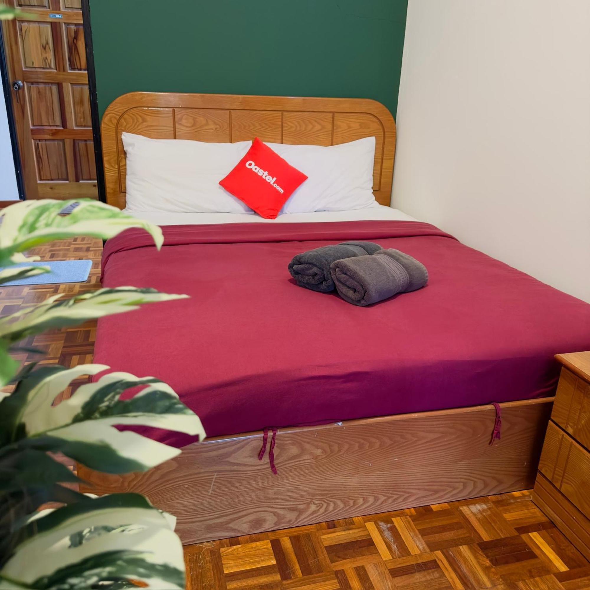 Hotel 100 Oastel Coliving Tanah Rata Exterior foto