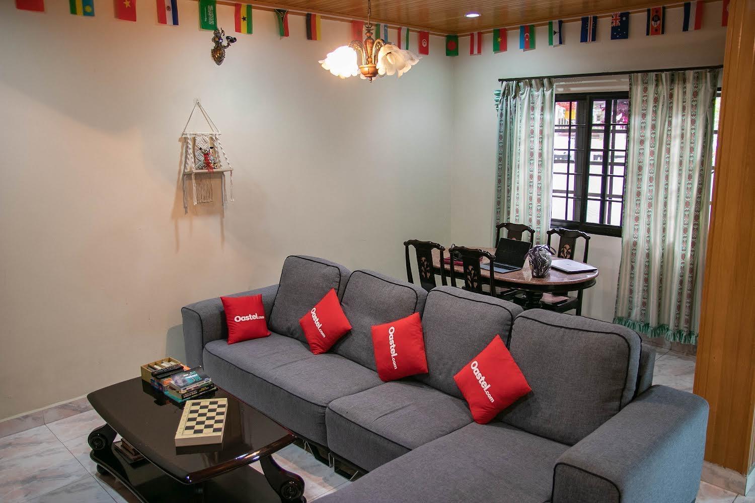 Hotel 100 Oastel Coliving Tanah Rata Exterior foto